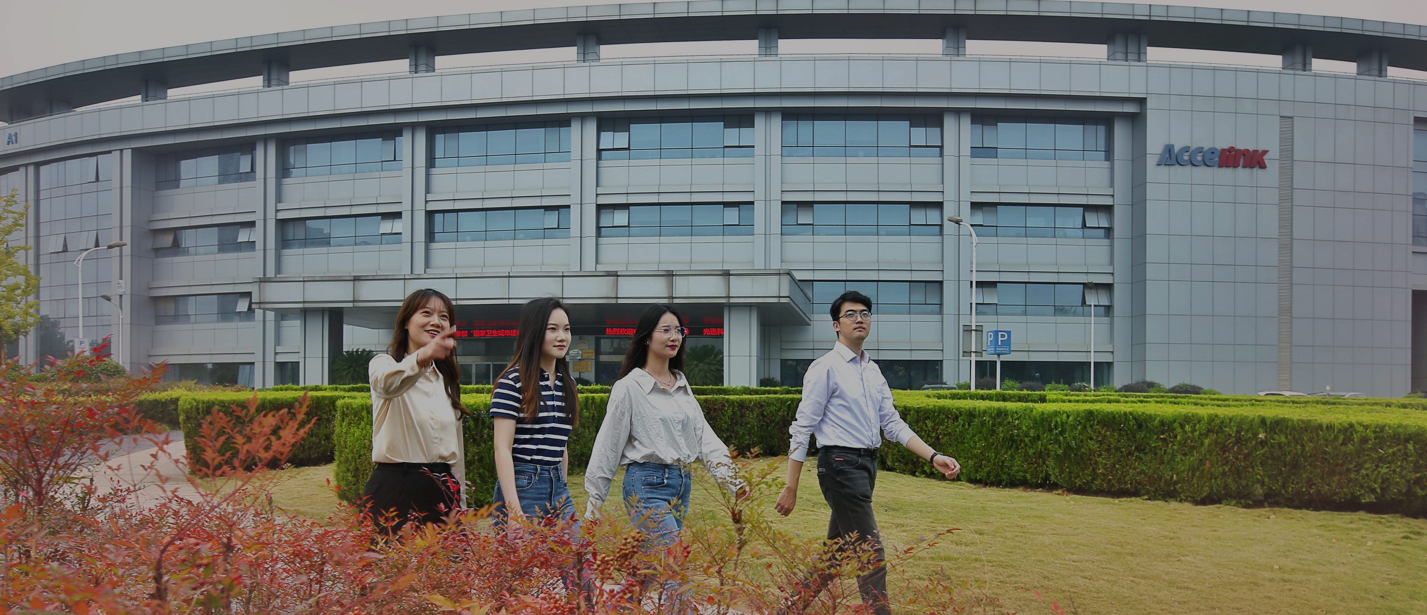 hahabet星辰大海官方网站-妄想从这里起头