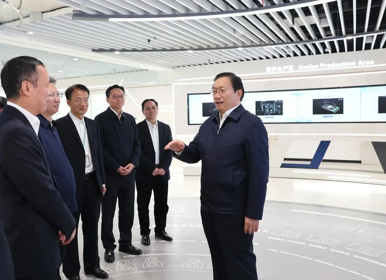 hahabet星辰大海官方网站-妄想从这里起头